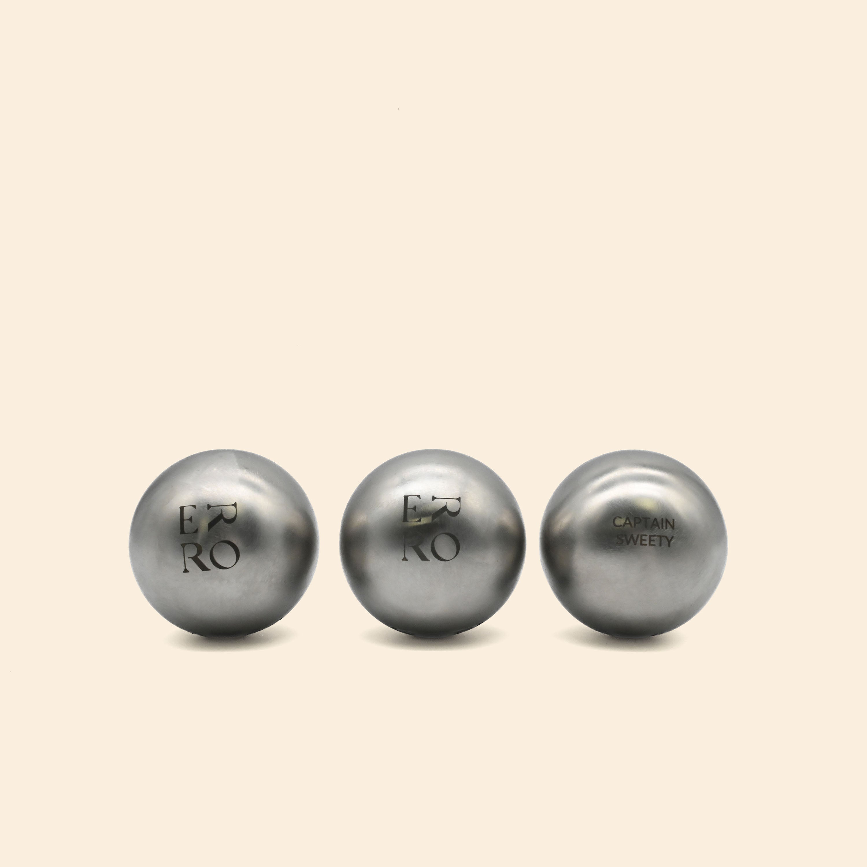 Jeu de pétanque (personnalisable)
