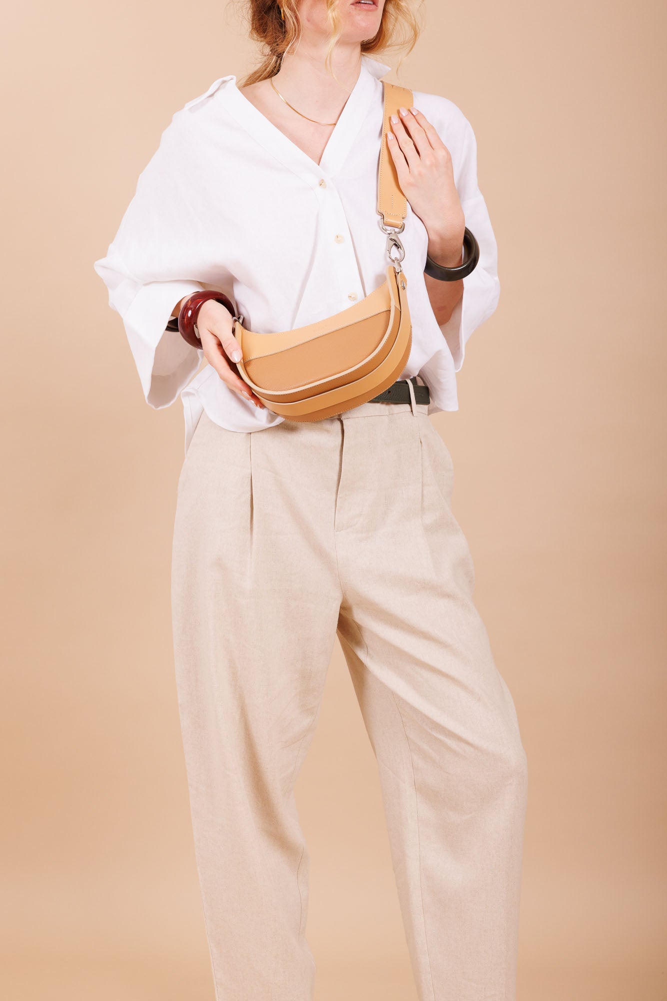 Sac à main en cuir beige femme