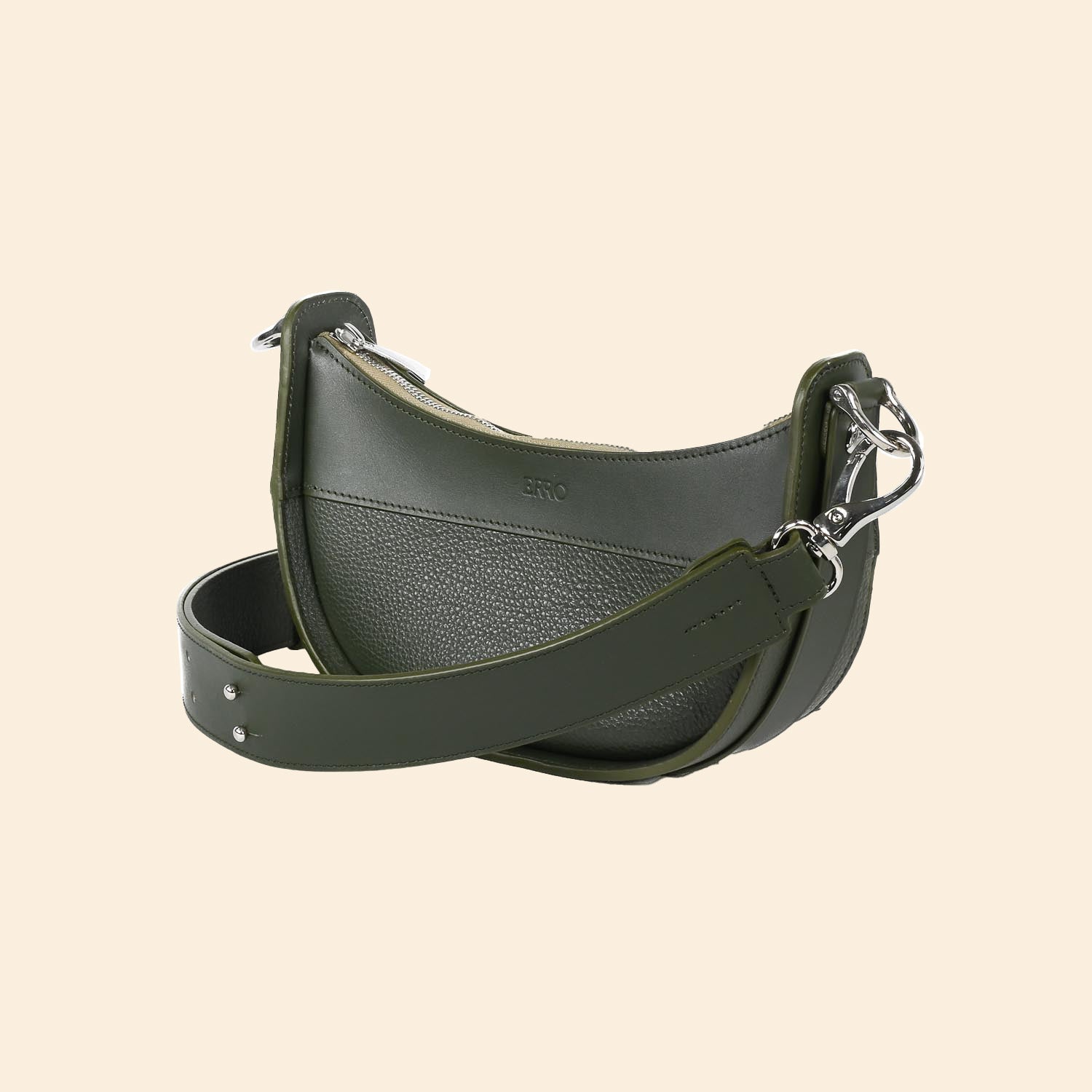 Sac demi lune Ilargia couleur Vert Cèdre