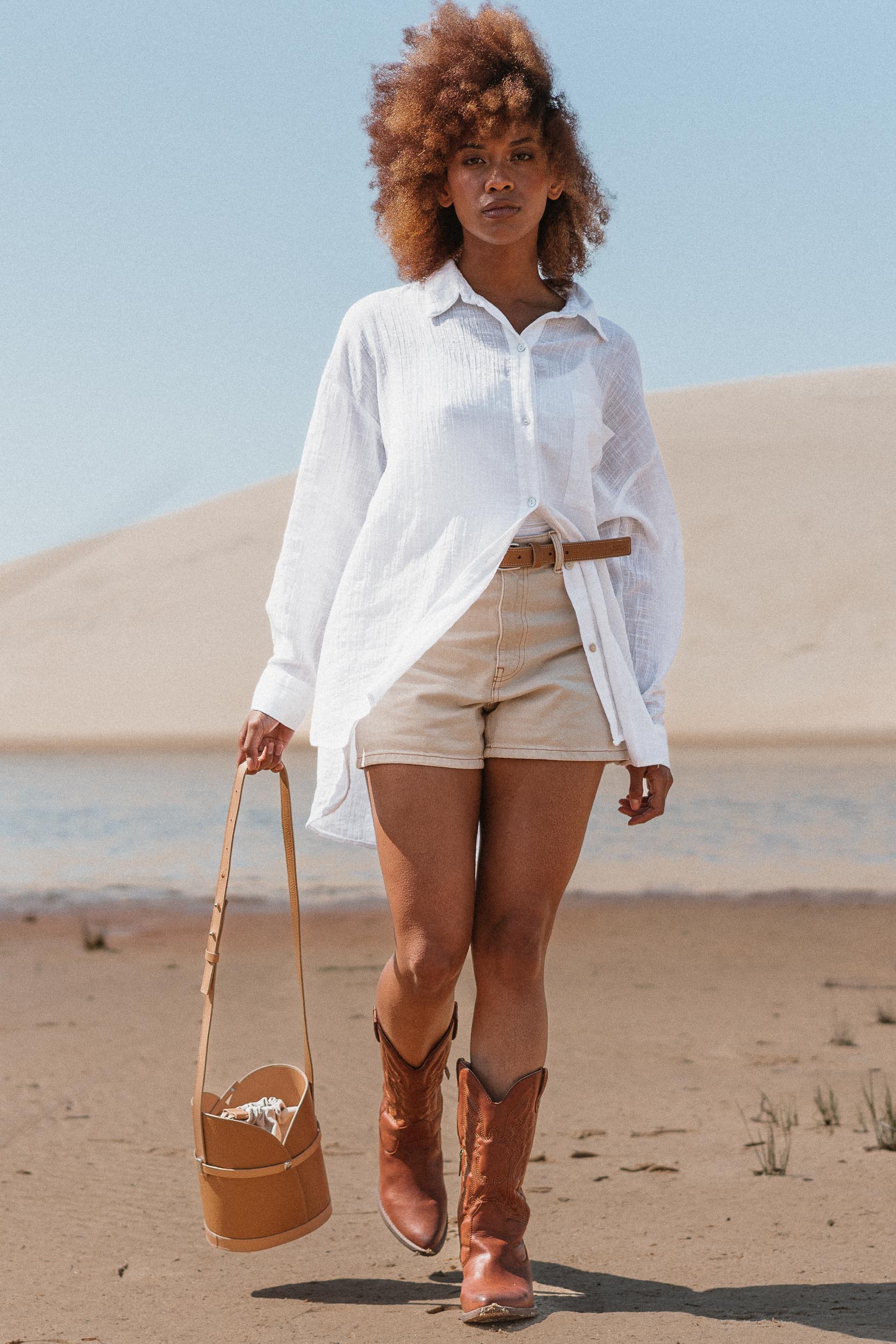 Sac seau en cuir beige