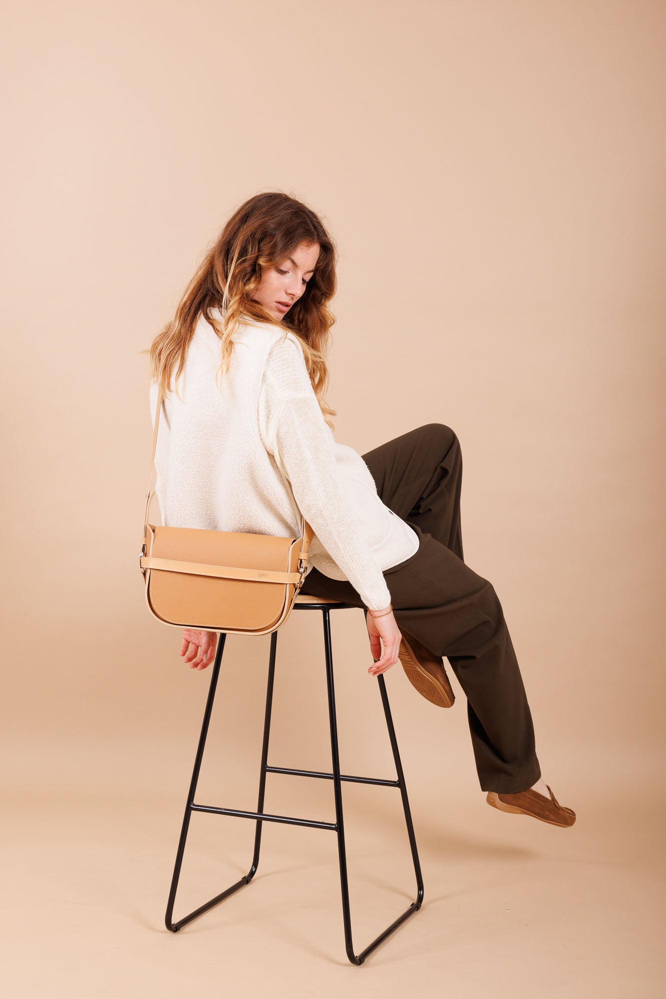Sac à main en cuir beige femme