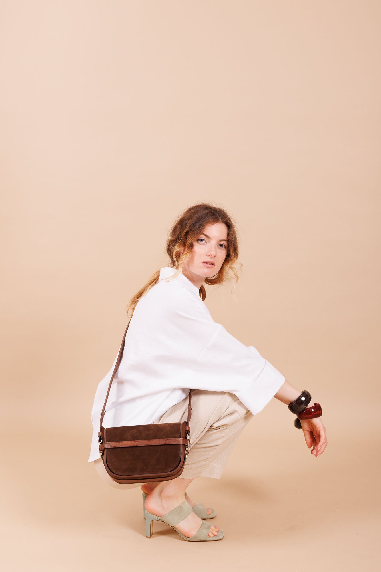 Sac à main en cuir et velours marron femme