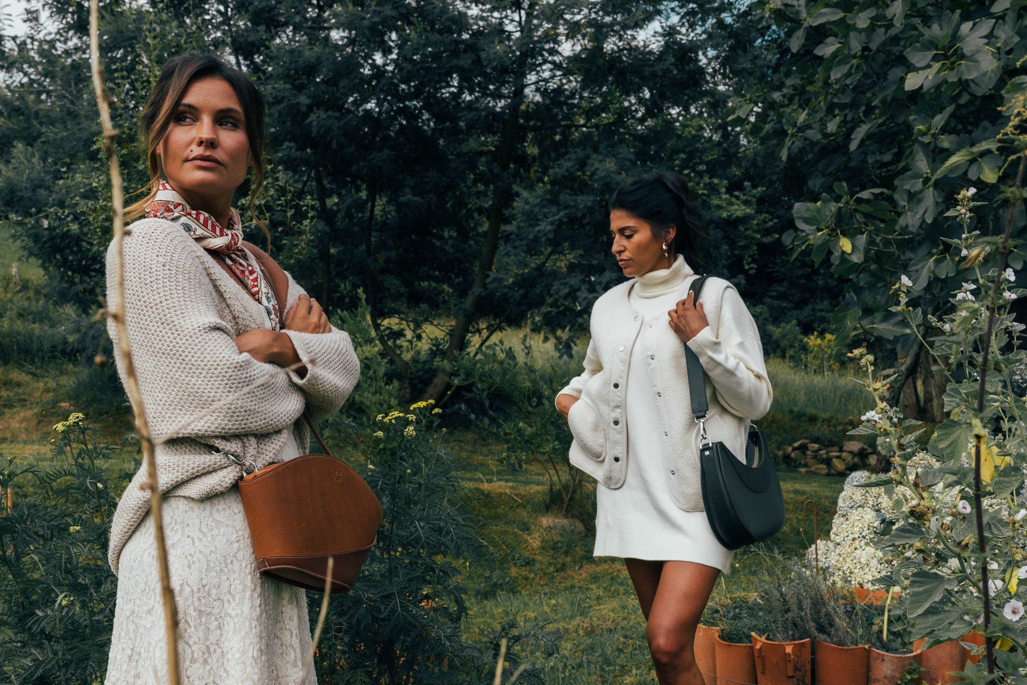 Maroquinerie artisanale vs industrielle