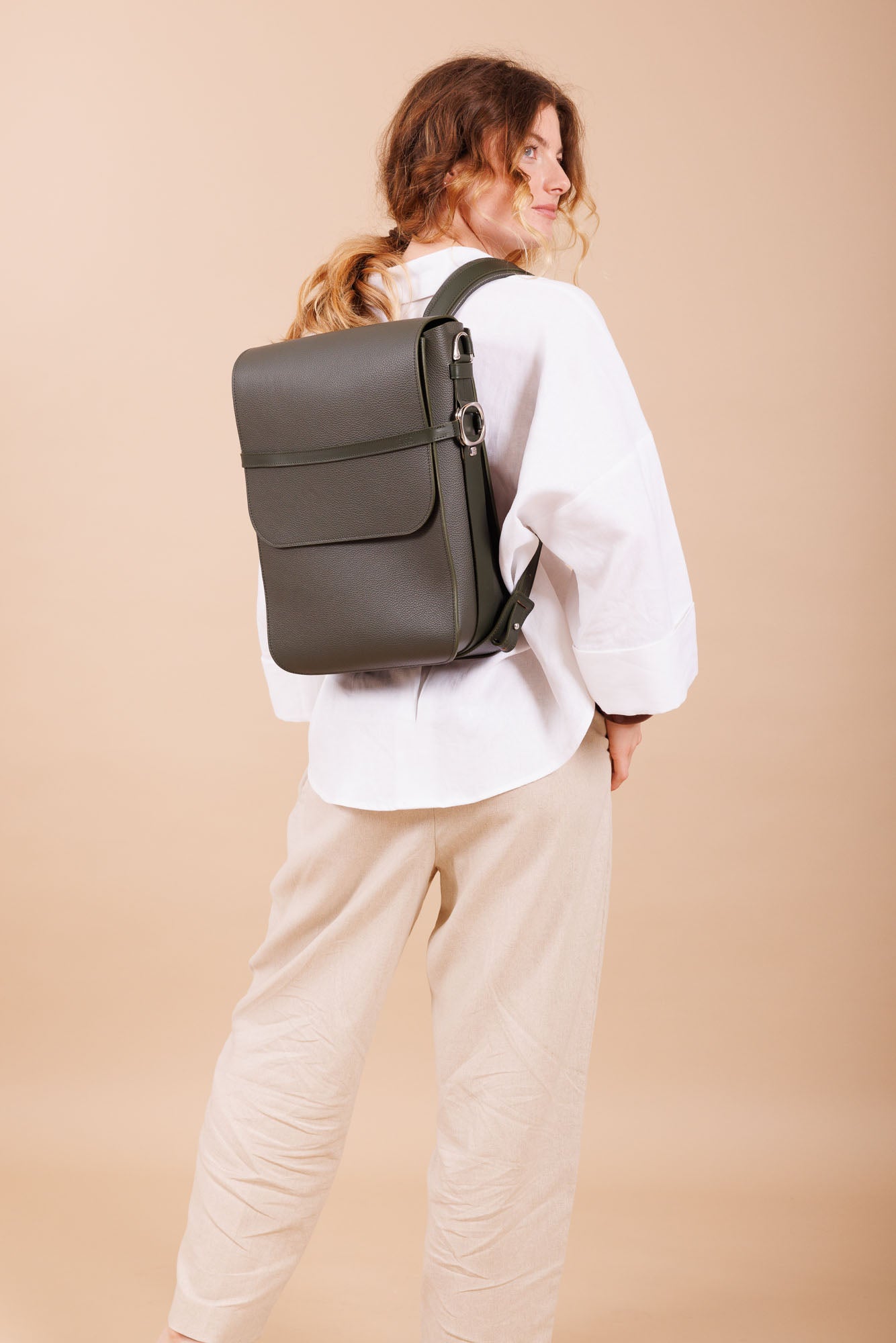 Sac à dos en cuir vert 