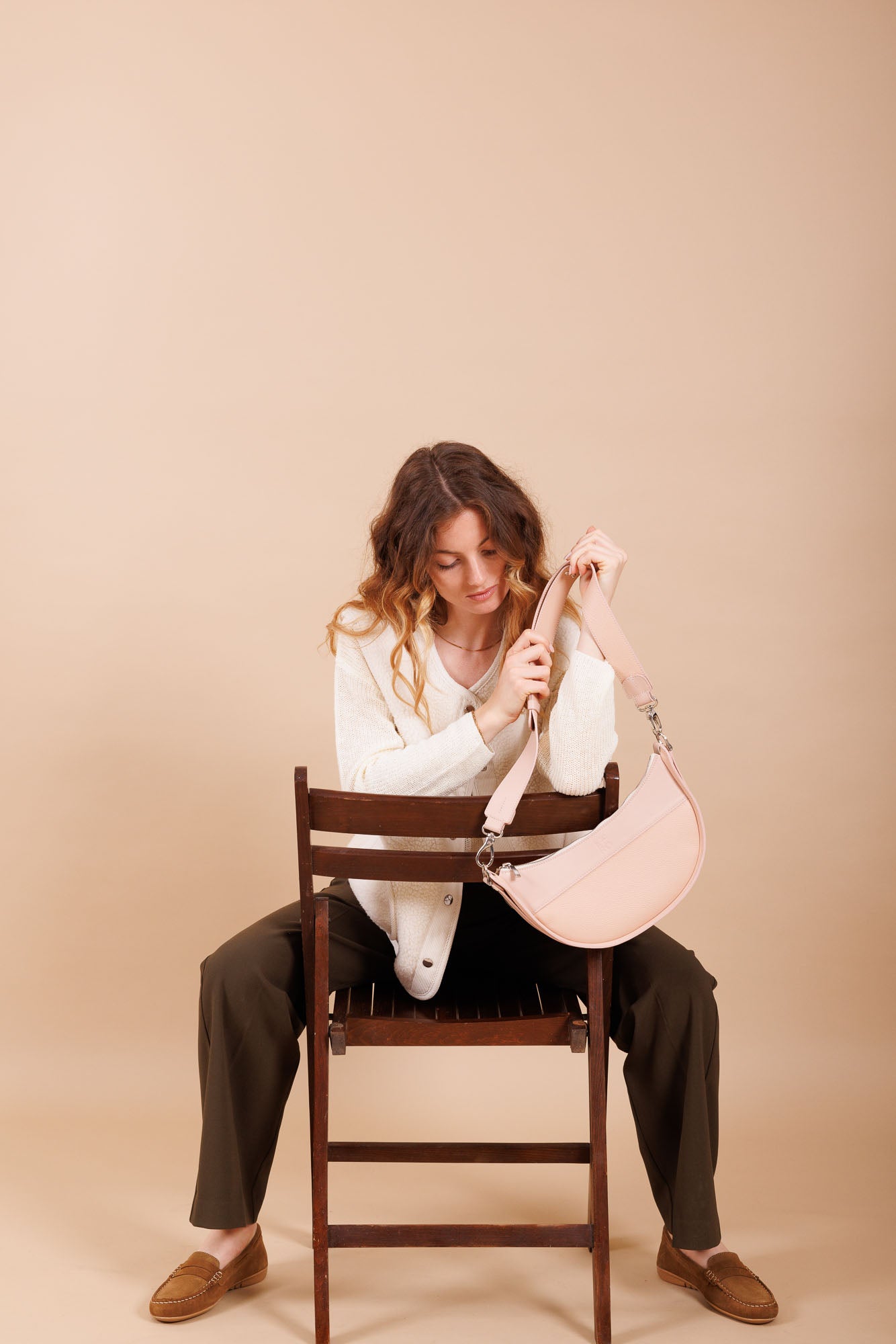 Sac à main en cuir rose 