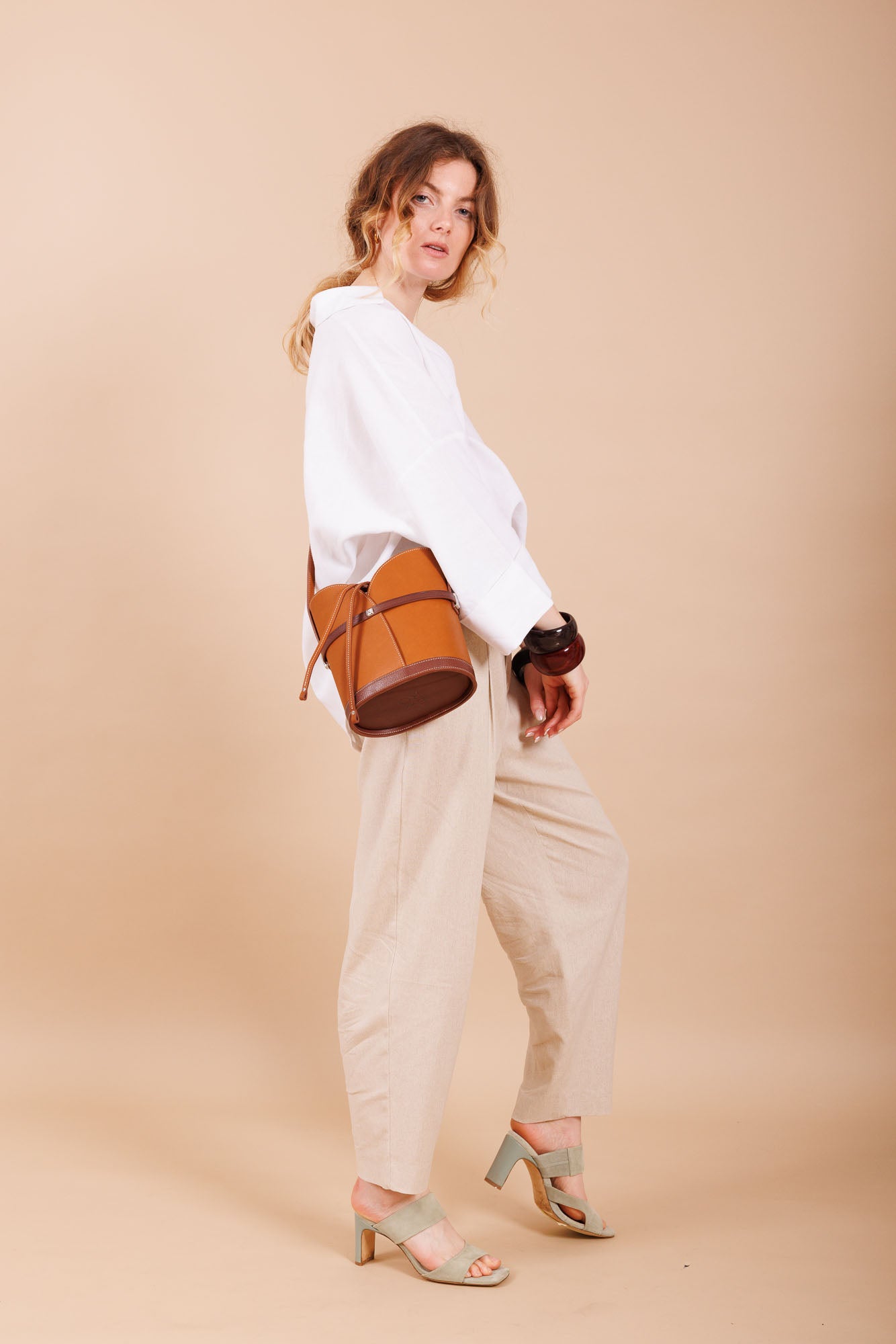 Sac à bandoulière en cuir marron femme
