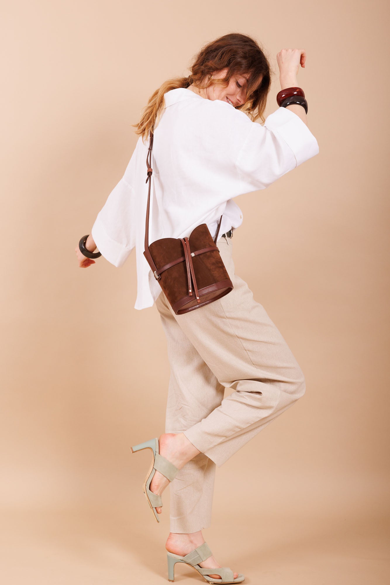 Sac à main en cuir et velours marron femme
