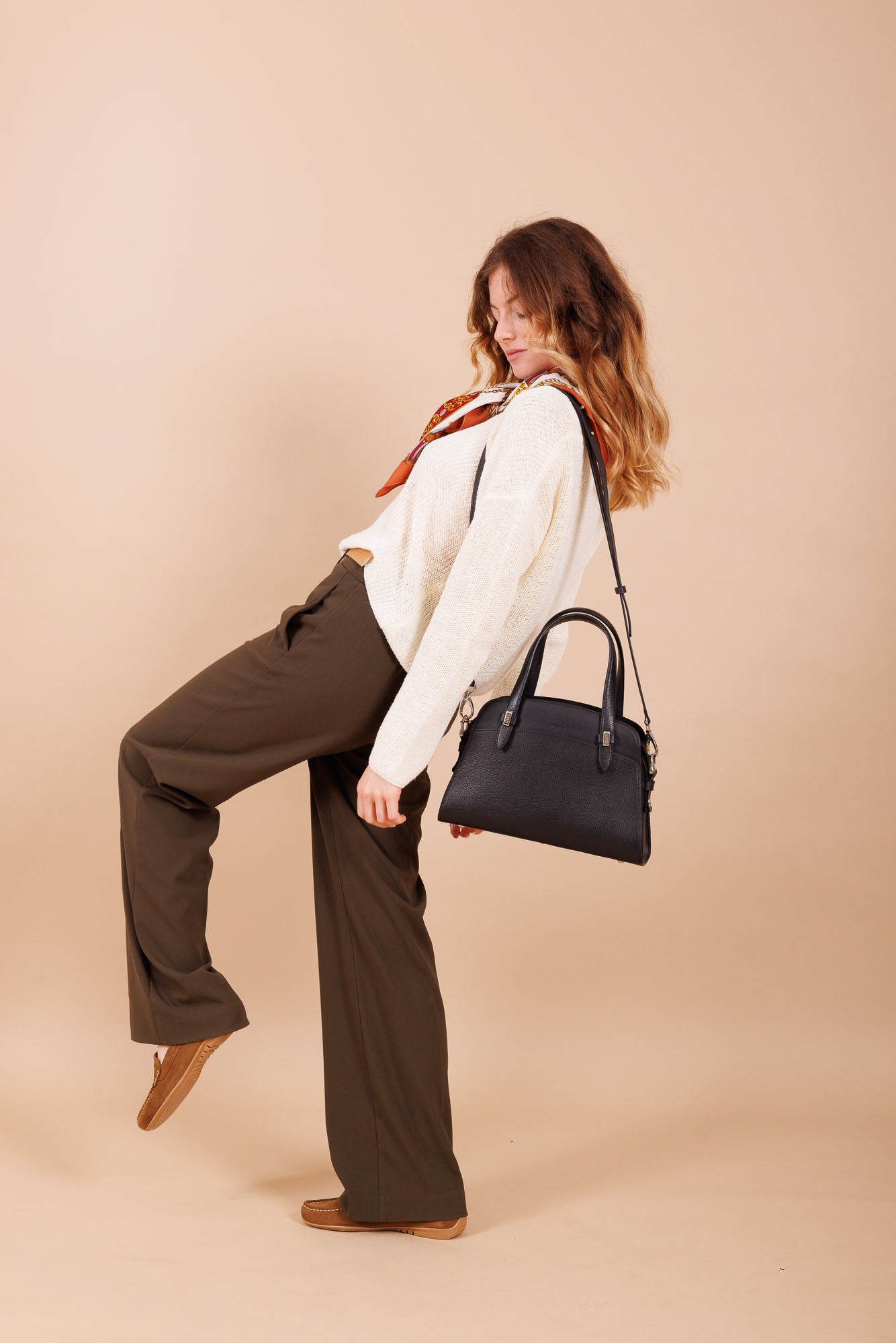 Sac à main en cuir noir femme 